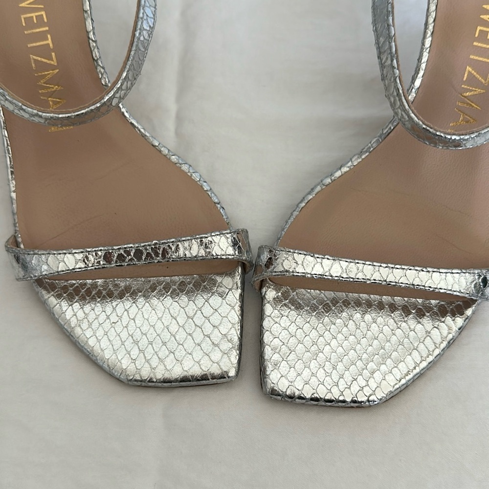 Stuart Weitzman Aleena Sandals in Silver Mini Snake Print 2.5” Heel Pumps Size 5 - Picture 3 of 16